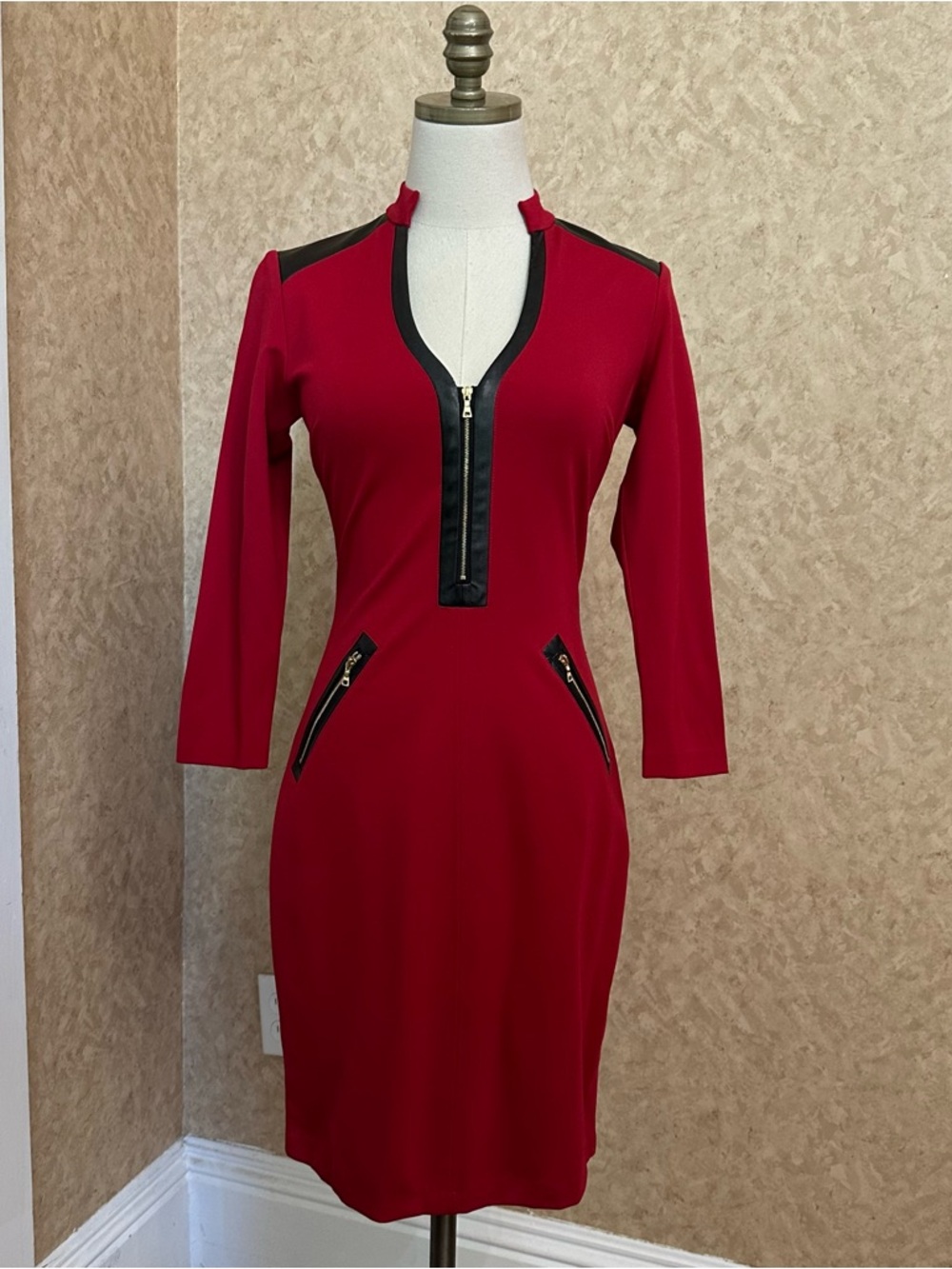 NWT Cache red 3/4 sleeves faux-leather trim & gold hardware bodycon sheath dress